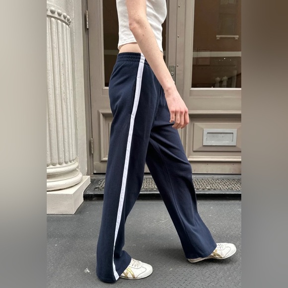 Brandy melville navy blue Anastasia side stripe sweatpants - Picture 2 of 5